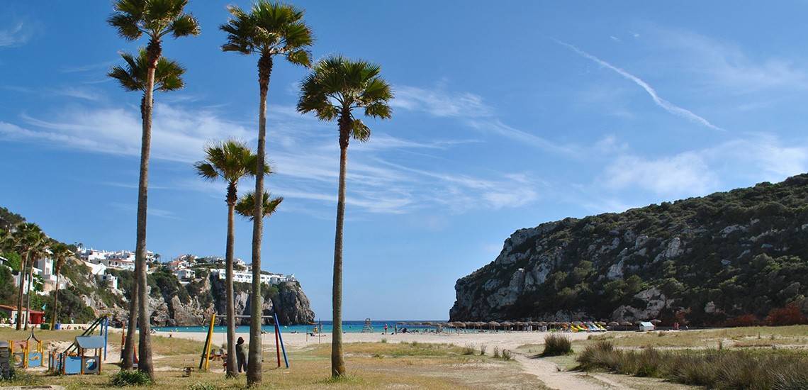 Vista de la Playa de Calan Porter en Menorca